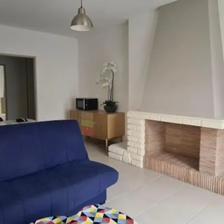 Apartment Avec Jardin A 50m De La *